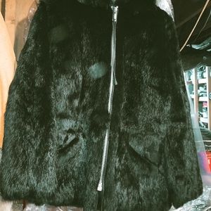 Black fur Sip up Jacket